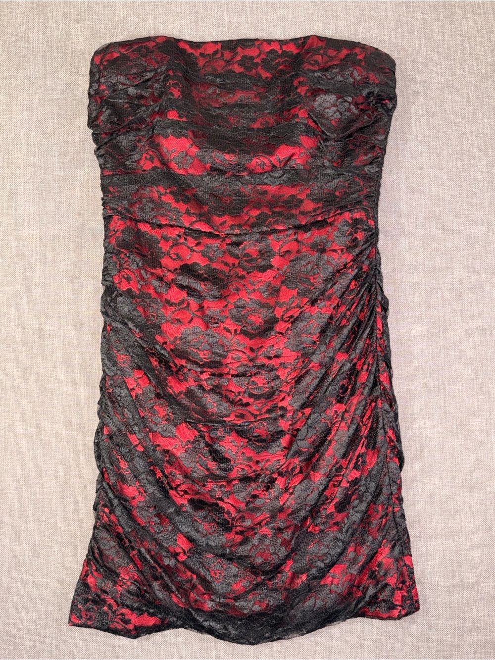 Strapless Black Lace Overlay Red Cocktail Dress Size 4 Mini Corset Dress vintage